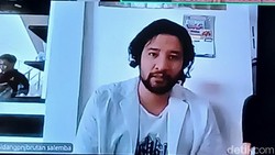 Momen Hakim Bacakan Vonis ke Ammar Zoni di Kasus Narkoba