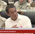 DPR Cecar Soal Perubahan Subsidi Pupuk, Mentan Amran Malah Minta Maaf