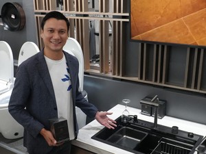 Christian Sugiono Ciptakan Sendiri Bak Cuci Piring demi Kesempurnaan Rumah