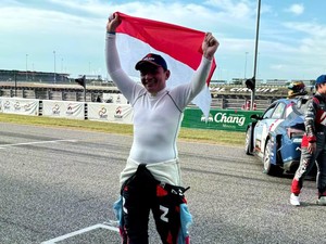 TCR Asia Series 2024: Dypo Fitra Naik Podium Lagi di Buriram