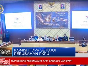 Video: Komisi II DPR Setujui Perubahan PKPU di Pilkada 2024