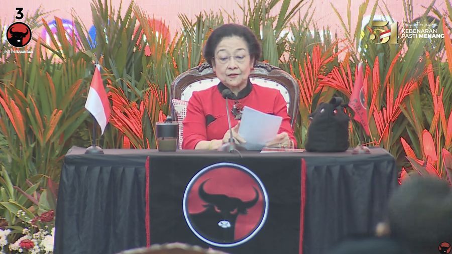 Megawati Soekarnoputri dalam Pengumuman Bakal Calon Kepala Daerah atau Wakil Kepala Daerah dari PDI Perjuangan Tahap 3. (Tangkapan Layar Youtube PDI Perjuangan)