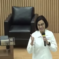Sri Mulyani Ungkap Penyebab Dolar AS Jadi Raja Mata Uang Dunia