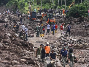 Fakta-fakta Ganasnya Banjir Bandang Ternate hingga 16 Orang Tewas