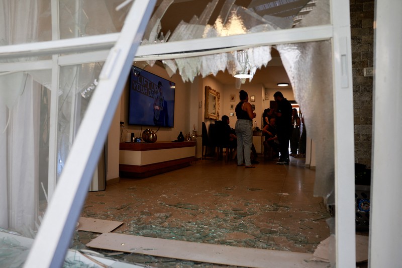 Sayap bersenjata Hamas Brigade Al Qassam mengklaim telah menembakkan roket M90 ke Ibu Kota Tel Aviv, Israel, pada Minggu (25/8) malam. (REUTERS/Ammar Awad) Sayap bersenjata Hamas Brigade Al Qassam mengklaim telah menembakkan roket M90 ke Ibu Kota Tel Aviv, Israel, pada Minggu (25/8) malam. (REUTERS/Ammar Awad)