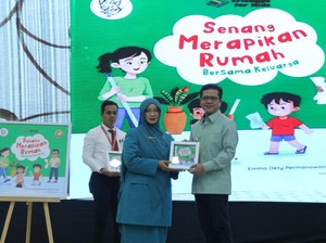 Cara Bupati Bandung Dadang Supriatna Sejahterakan Kader PKK