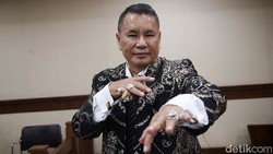 Blak-blakan Hotman Paris Ngaku Ubah Gaya Hidup gegara Takut Mati
