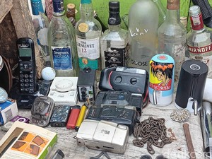 Ada Mesin EDC-Tustel Lawas di Pasar Loak Jatinegara, Harganya Cuma Segini