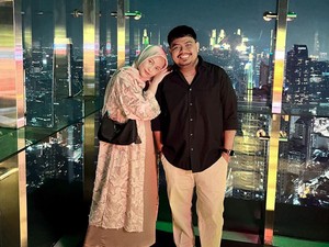 Rigen Dapat Kado Nikah Terindah Usai Istri Hamil Anak Ketiga