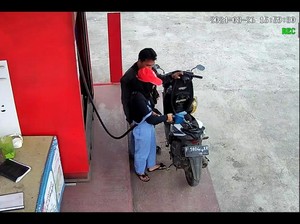 Respons Pertamina soal Pria Isi BBM Sambil Lecehkan Pegawai Pertashop