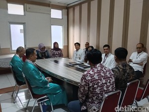 Berkas Dinyatakan Lengkap, Fahmi-Dida Jalani Pemeriksaan Kesehatan
