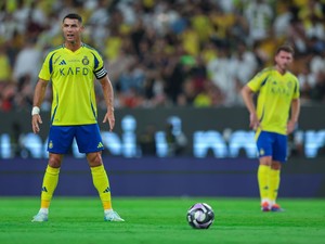 Ronaldo Makin Mendekati Rekor Gol Tendangan Bebas Messi