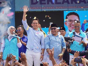 KIM Plus Deklarasi Egi-Syaiful di Lampung Selatan, Undang Uya Kuya-Bebizie