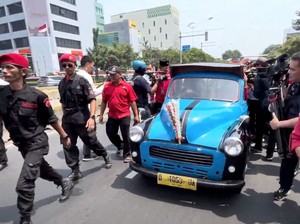 Antar Pramono-Rano ke KPUD Jakarta, Opelet Representasikan Warga Betawi
