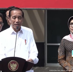 Jokowi Resmikan Gedung Yankes Ibu-Anak RS Sardjito, Telan Dana Rp557 M