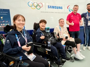 5.000 Samsung Galaxy Z Flip 6 Dibagikan ke Atlet Paralimpiade Paris 2024