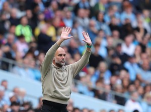 Guardiola Ingin Laga Pertama Manchester City Musim Depan Ditunda