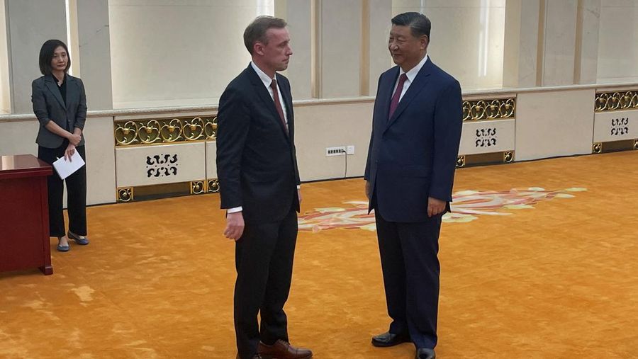 U.S. National Security Advisor Jake Sullivan meets Chinese President Xi Jinping at the Great Hall of the People in Beijing, China August 29, 2024. REUTERS/Trevor Hunnicutt/Pool