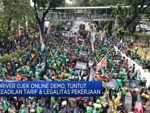 Driver Ojek Online Demo, Tuntut Keadilan Tarif & Legalitas Pekerjaan