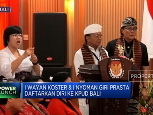 Video: I Wayan Koster & I Nyoman Giri Prasta Daftar ke KPUD Bali