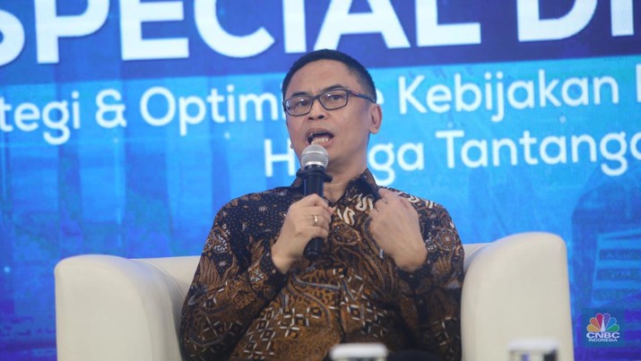 Ketua Bidang Kampanye Positif Gabungan Pengusaha Kelapa Sawit Indonesia (GAPKI), Edi Suhardi menyampaikan pemaparan dalam acara Trade Corner Special Dialogue di Auditorium Gedung Kementerian Perdagangan, Jakarta, Kamis (29/8/2024). (CNBC Indonesia/Faisal Rahman)