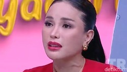 Momen Pertemuan LM dengan Nikita Mirzani