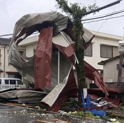 Potret Ngeri Topan Shanshan 'Gulung' Jepang, Makan Korban Jiwa