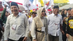 Nasib Rakyat Sidoarjo Dulu Bupatinya Ditangkapi KPK Kini Sibuk Berkonflik