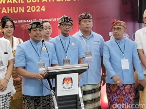 Daftar ke KPU, Suyasa-Yandinata Sentil Program Hibah di Badung