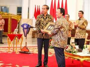 Jokowi Terima Penghargaan dari FAO, Mentan: Hasil Kerja Keras Petani RI