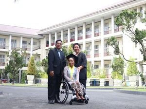Kerja Keras dan Kasih Orang Tua Antarkan Atlet Disabilitas Raih Gelar Sarjana UGM