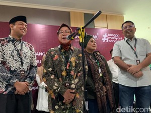 Risma-Gus Hans Jalani Tes Kesehatan di RSU dr Soetomo Surabaya