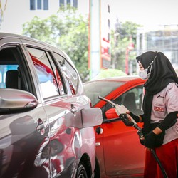 Siap-Siap Avanza-Fortuner Takkan Bisa Lagi Isi BBM Subsidi