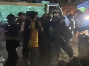 Pawai Pelantikan Anggota DPRD Probolinggo Berakhir Tawuran