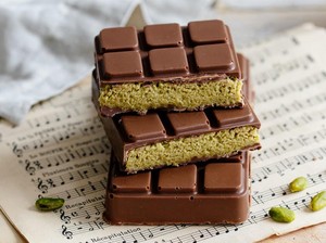 Cokelat Dubai jadi Tren di TikTok, Harganya Rp 1,5 Juta per Batang