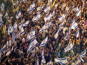 Warga Israel Mogok Massal Protes Kematian 6 Sandera, Bandara Ditutup