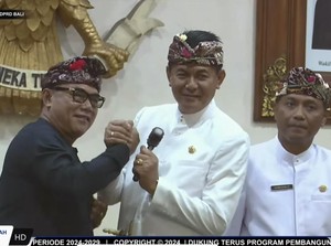 Dewa Jack-Disel Astawa Jabat Pimpinan Sementara DPRD Bali