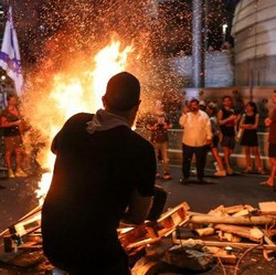 Israel Chaos! Sandera Ditemukan Tewas, Warga Ngamuk di Seluruh Negeri