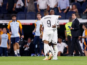 Vinicius Kasih Penalti ke Mbappe, Bukti Trio Penyerang Madrid Solid