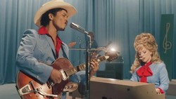 Chord Gitar Lagu Die With A Smile Lady Gaga & Bruno Mars Lengkap Artinya