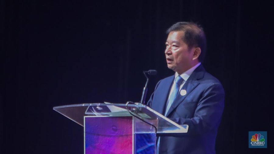 Menteri PPN/Kepala Bappenas RI, Suharso Monoarfa dalam acara High-Level Forum on Multi-Stakeholder Partnerships (HLF-MSP) 2024 di Bali International Convention Center (BICC), Nusa Dua, Bali, Senin (2/9/2024). (CNBC Indonesia/Faisal Rahman)