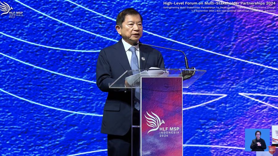 Menteri PPN/Kepala Bappenas Suharso Monoarfa dalam pertemuan utama High-Level Forum on Multi-Stakeholder Partnerships (HLF-MSP) 2024 dan Indonesia-Africa Forum II di Hotel Mulia, Nusa Dua, Bali, Senin (2/9/2024). (Tangkapan Layar Youtube Bappenas RI)
