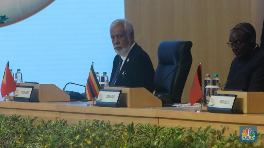 Perdana Menteri Timor Leste Kay Rala Xanana Gusmao (kiri) saat menghadiri pertemuan utama High-Level Forum on Multi-Stakeholder Partnerships (HLF-MSP) 2024 dan Indonesia-Africa Forum II di Hotel Mulia, Nusa Dua, Bali, Senin (2/9/2024). (CNBC Indonesia/Faisal Rahman)