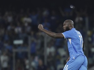 Lukaku Hormati Osimhen, Tolak Pakai Nomor 9
