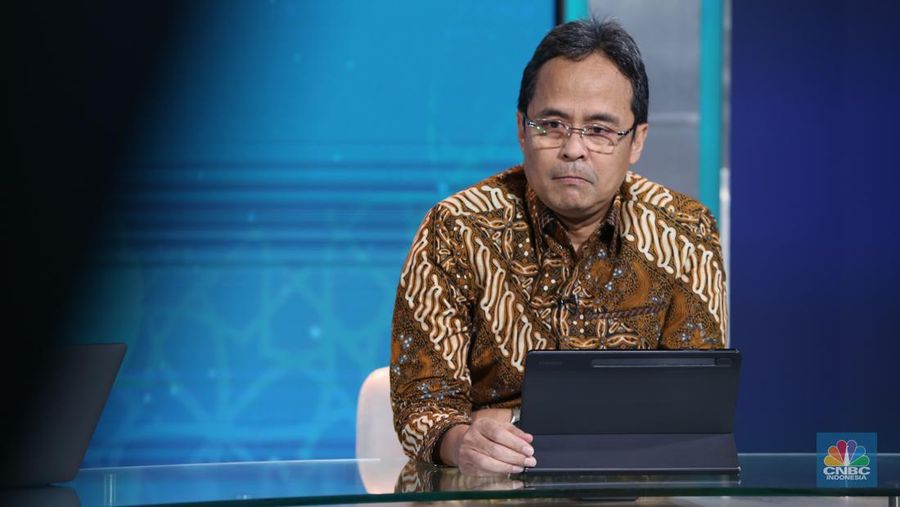 Direktur Utama PT Bank DKI, Agus Haryoto Widodo dalam CNBC Indonesia Sharia Economic Forum pada Selasa (3/9/2024). (CNBC Indonesia/Tias Budiarto)