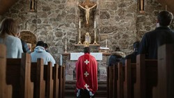 Renungan Harian Katolik Hari Ini 21 November 2025 dan Bacaannya: Posisi Gereja