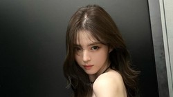 Han So Hee Peluk Balon Bikin Fans Kegirangan