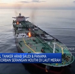 Video: Kapal Tanker Arab Saudi & Panama Jadi Korban Serangan Houthi