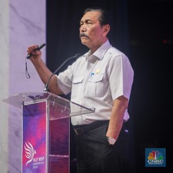 Luhut Buka-bukaan Pakai BBM Rendah Sulfur Bisa Hemat Segini