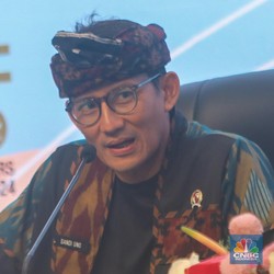 Ormas Palak THR ke Pengusaha, Sandiaga Uno Beri Respons Tak Terduga